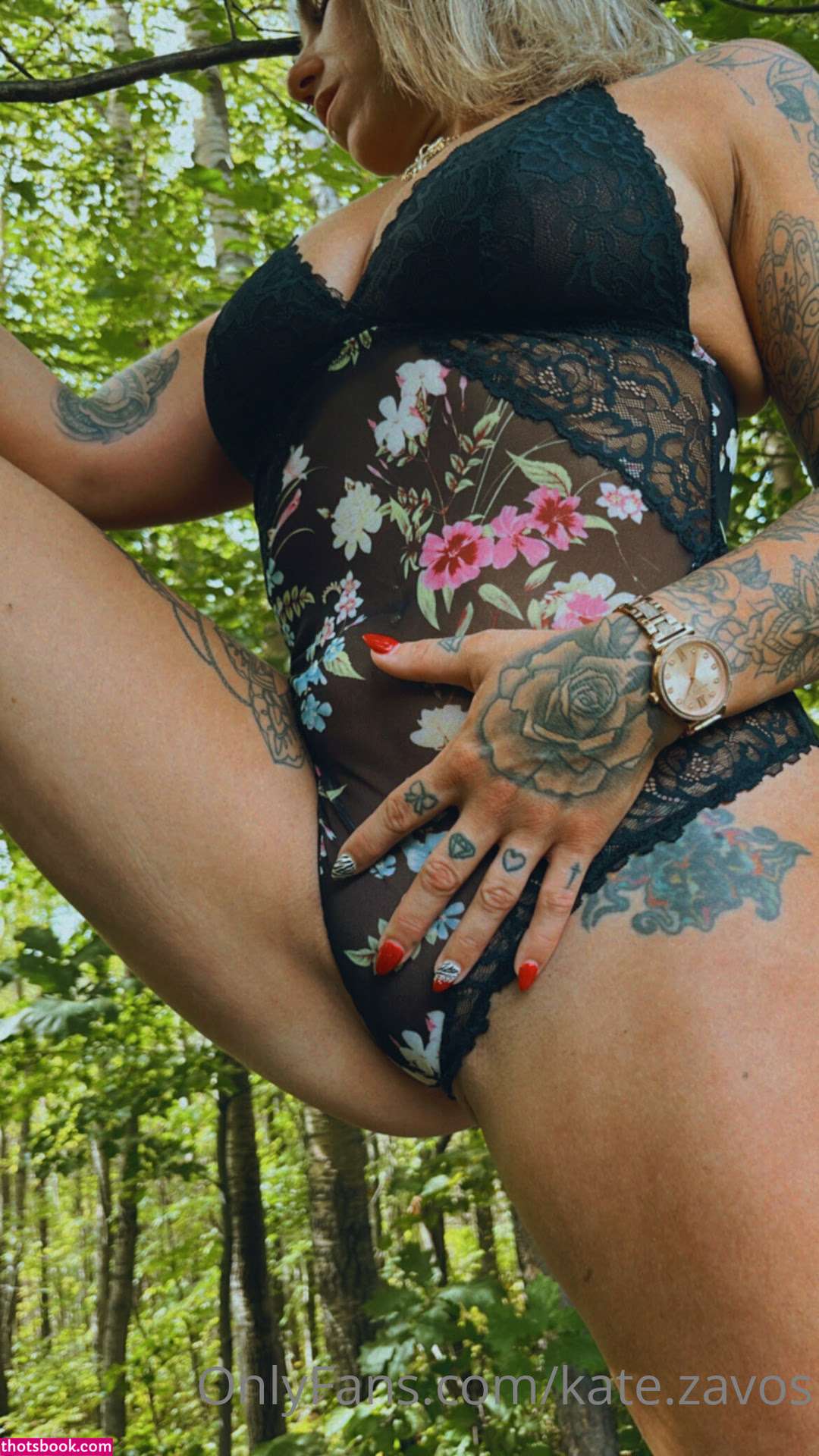 Kate Zavos Photo #21