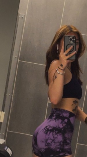 Lindsayyy1243 Photo #4