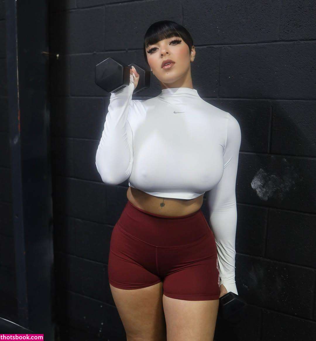 mortalmikasa Photo #15