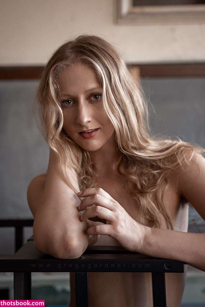 Tiffany Helms Photo #25