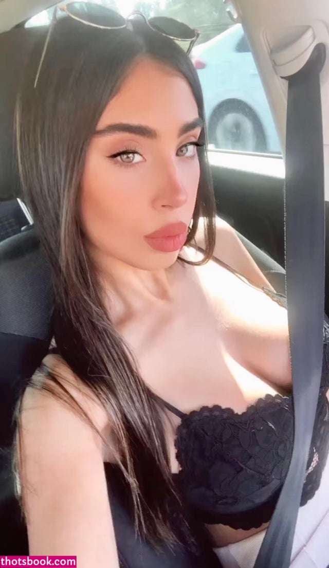 Omer Amira Photo #19