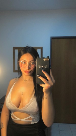 Palsiiiii abru tomlinson Photo #14