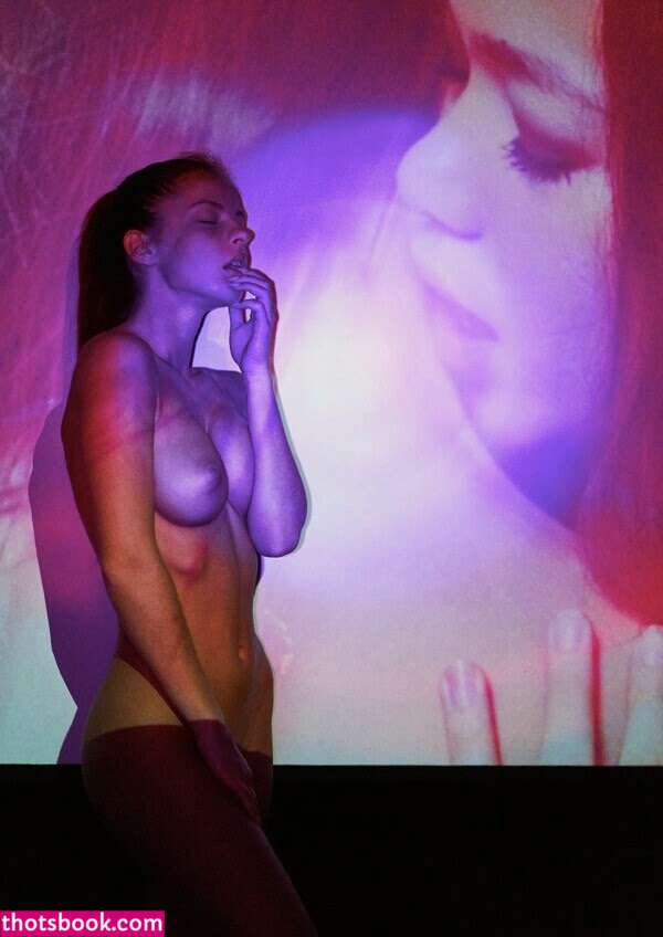 Realjuliazu Photo #9