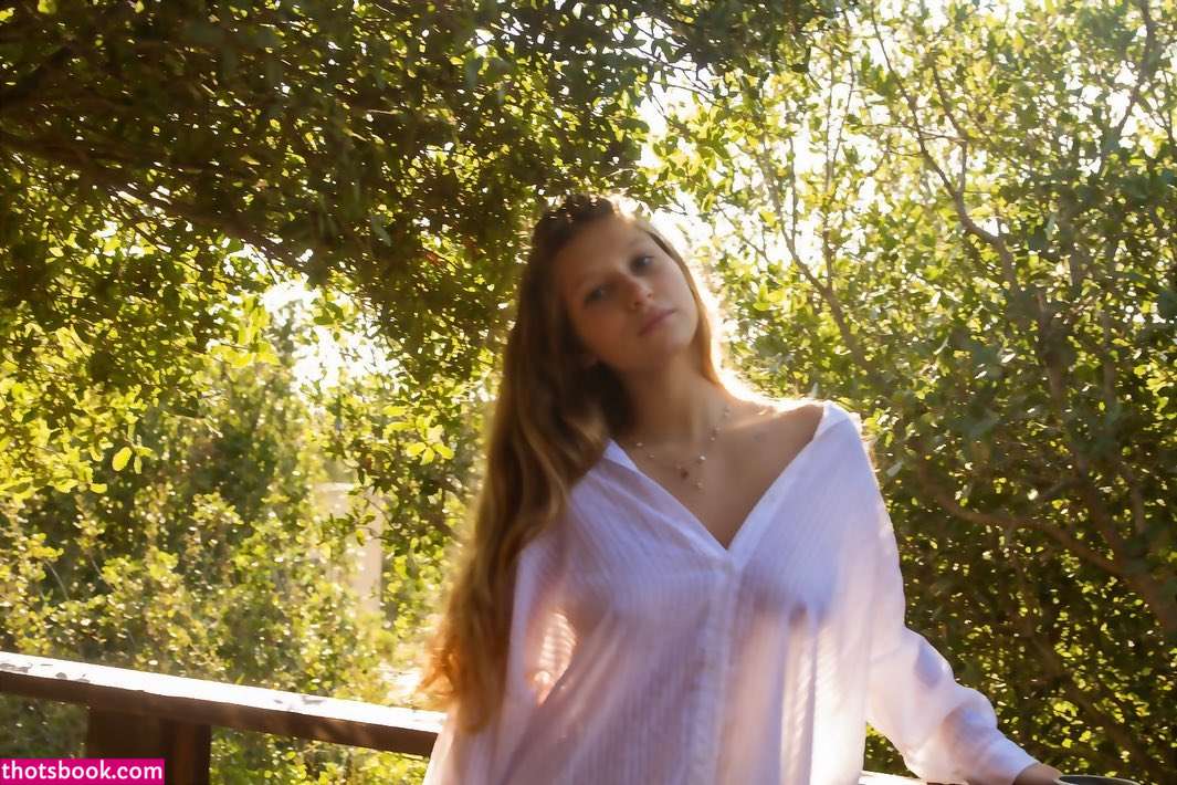 Roni Zouler Photo #1