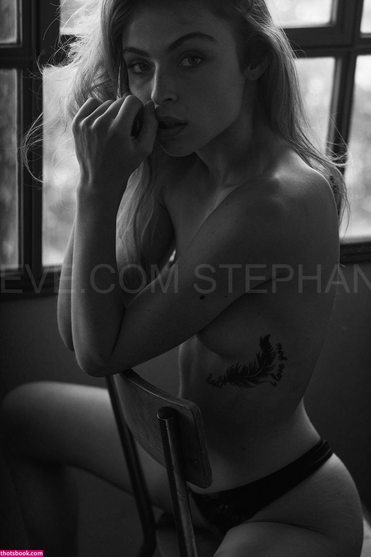 Sarah Fochrenbach Photo #7