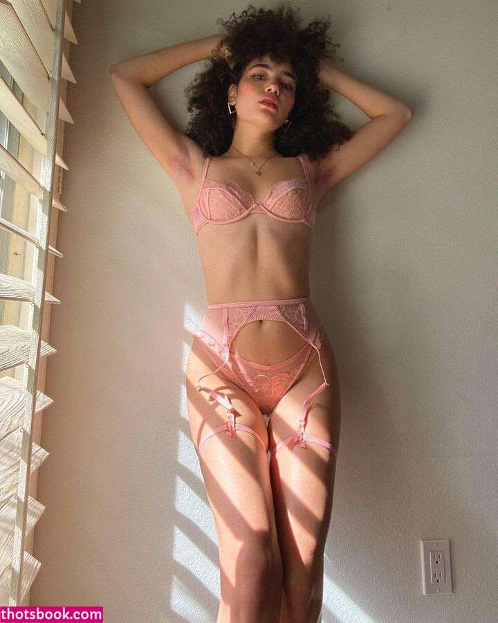 Teo Marcella Photo #12