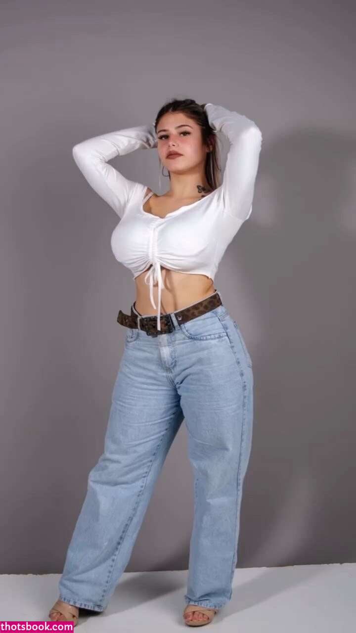 Abril Perez Photo #45