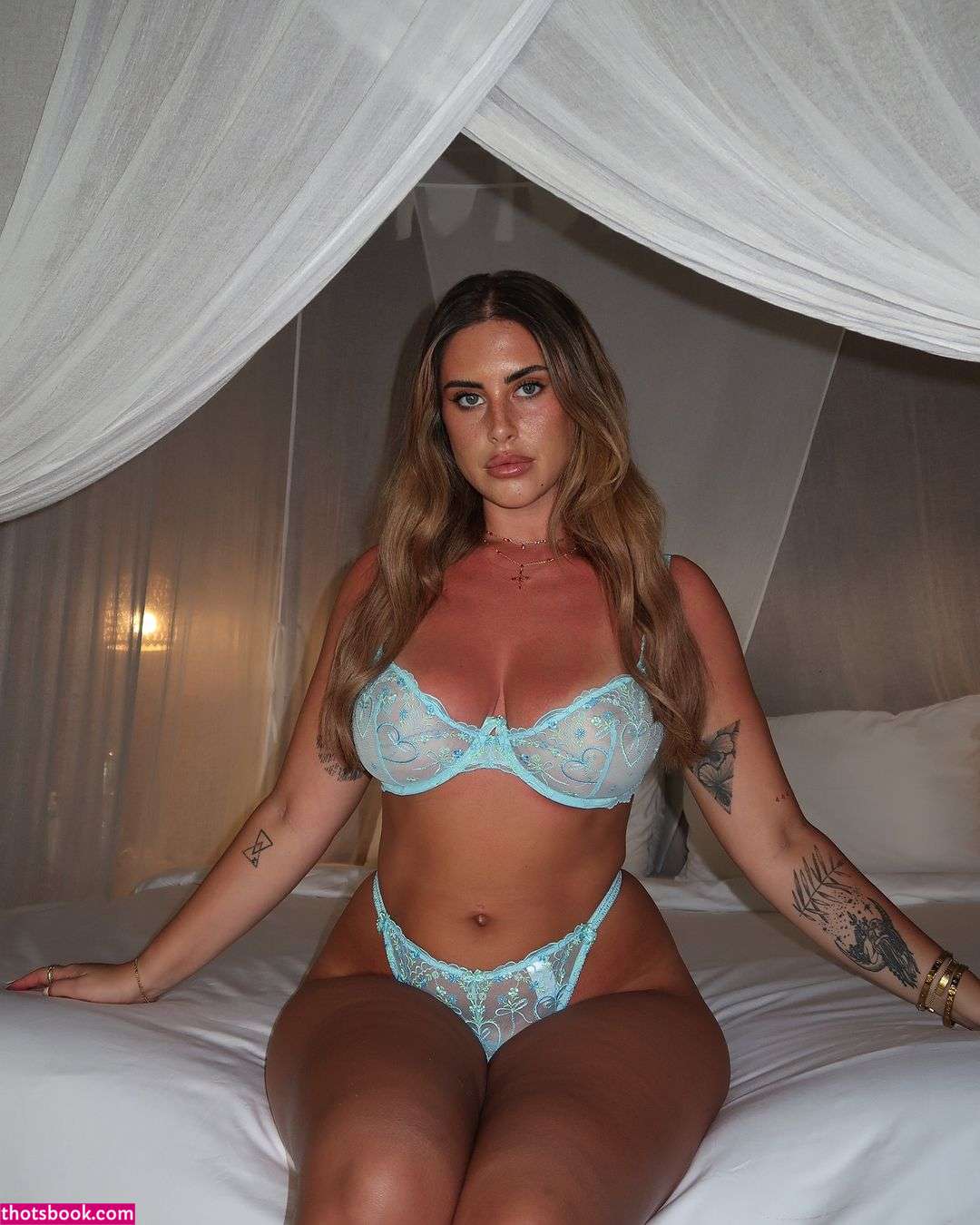 Ariella Nyssa Photo #4