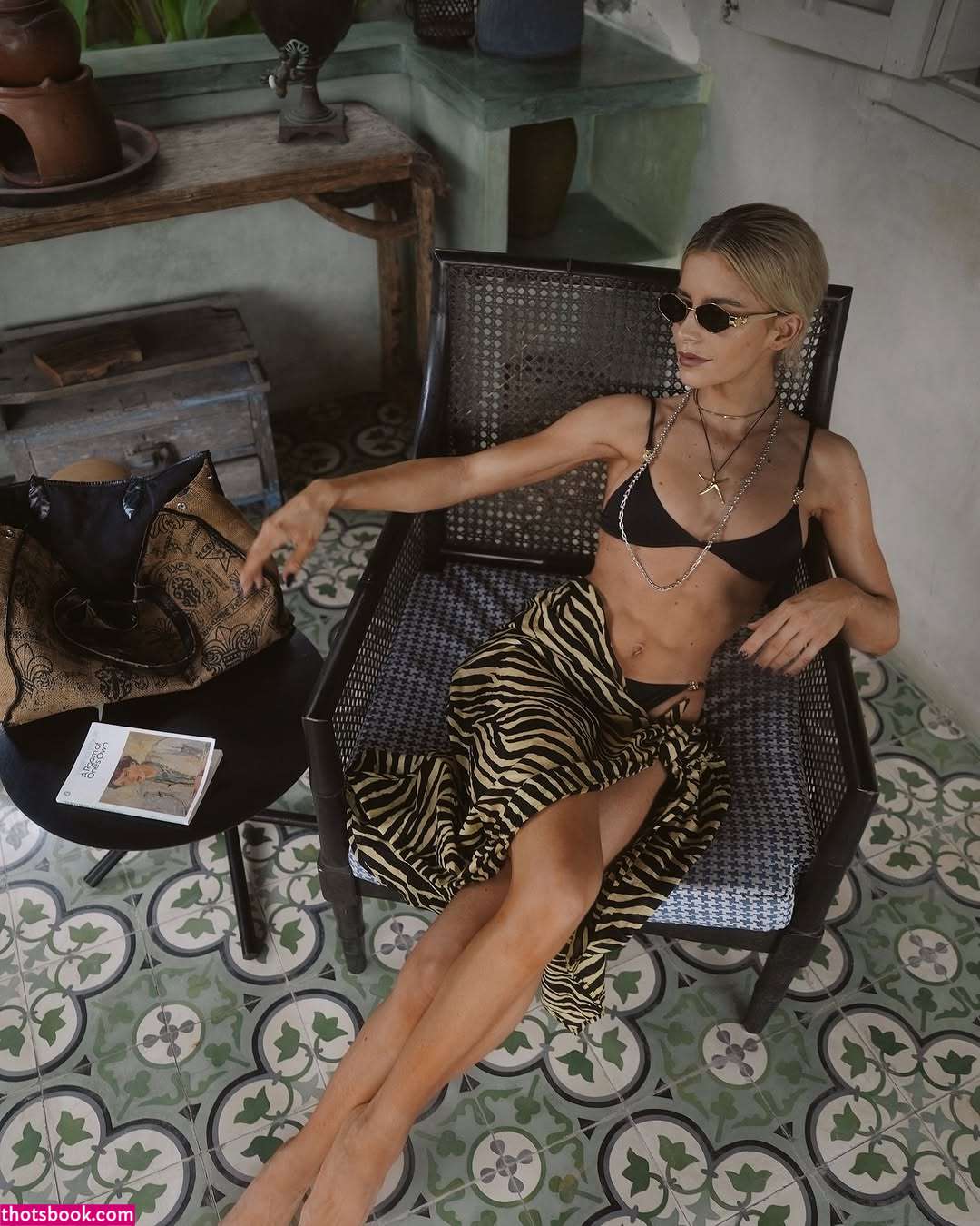 Caroline Daur Photo #7