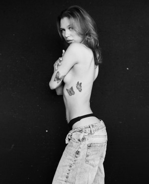 Neea Kuosmanen Photo #25