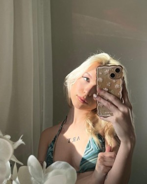 Neea Kuosmanen Photo #34