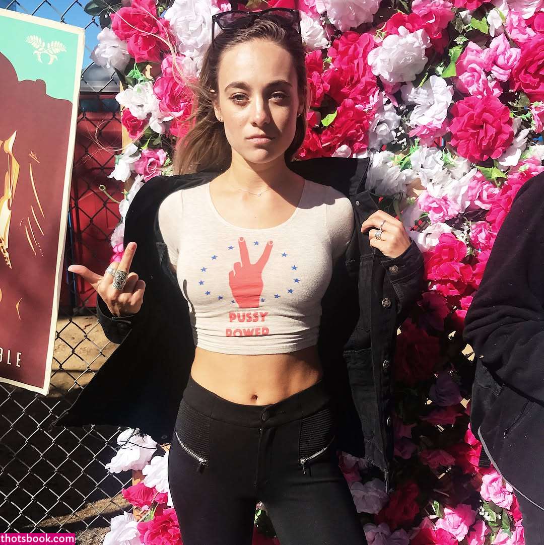 paizleylaura Photo #8