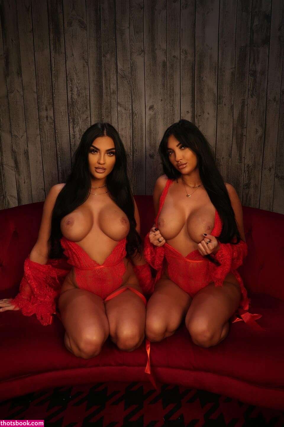 Sedgleytwins Photo #12