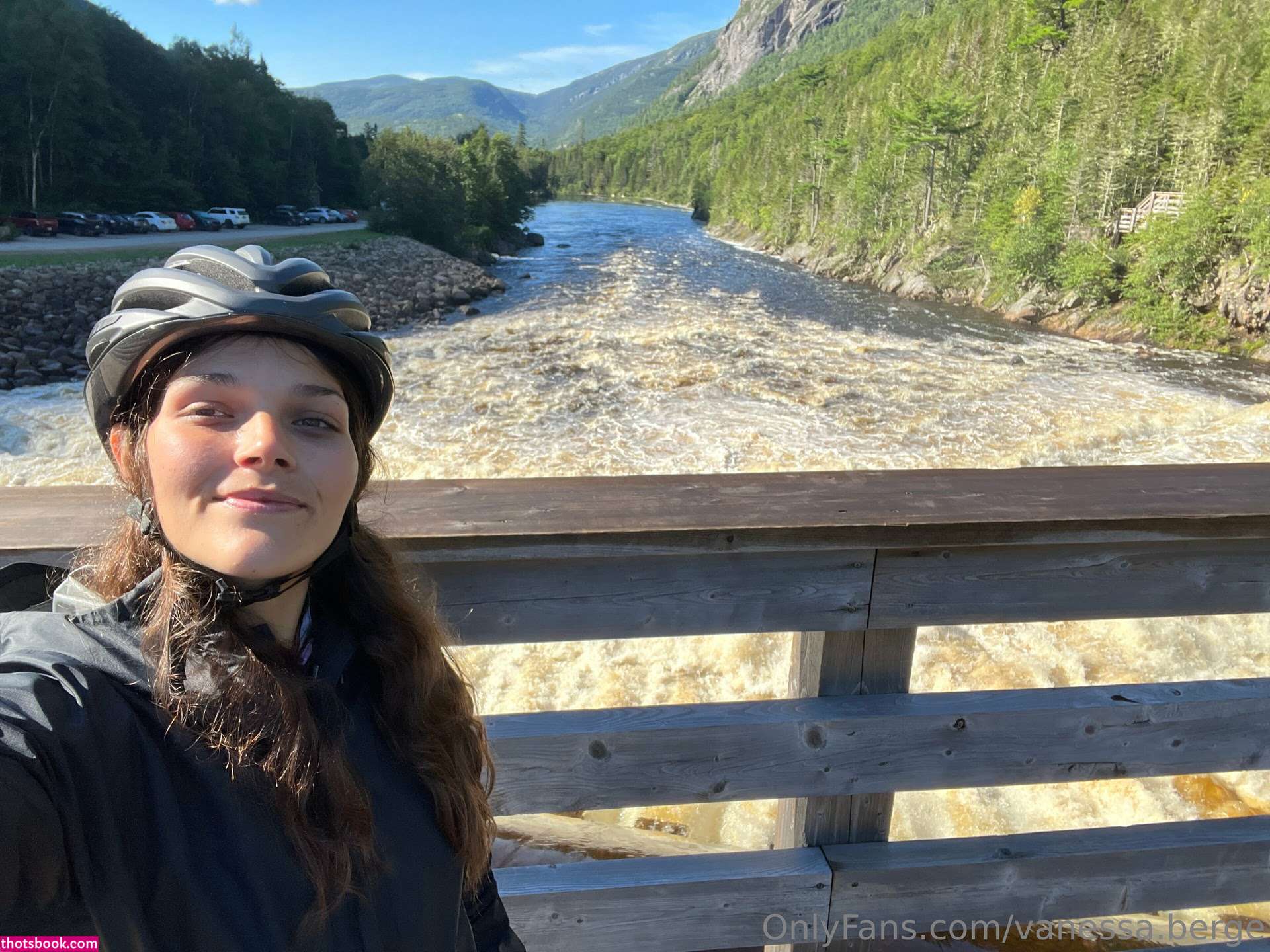 Vanessa Berge Photo #12