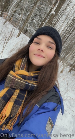 Vanessa Berge Photo #16