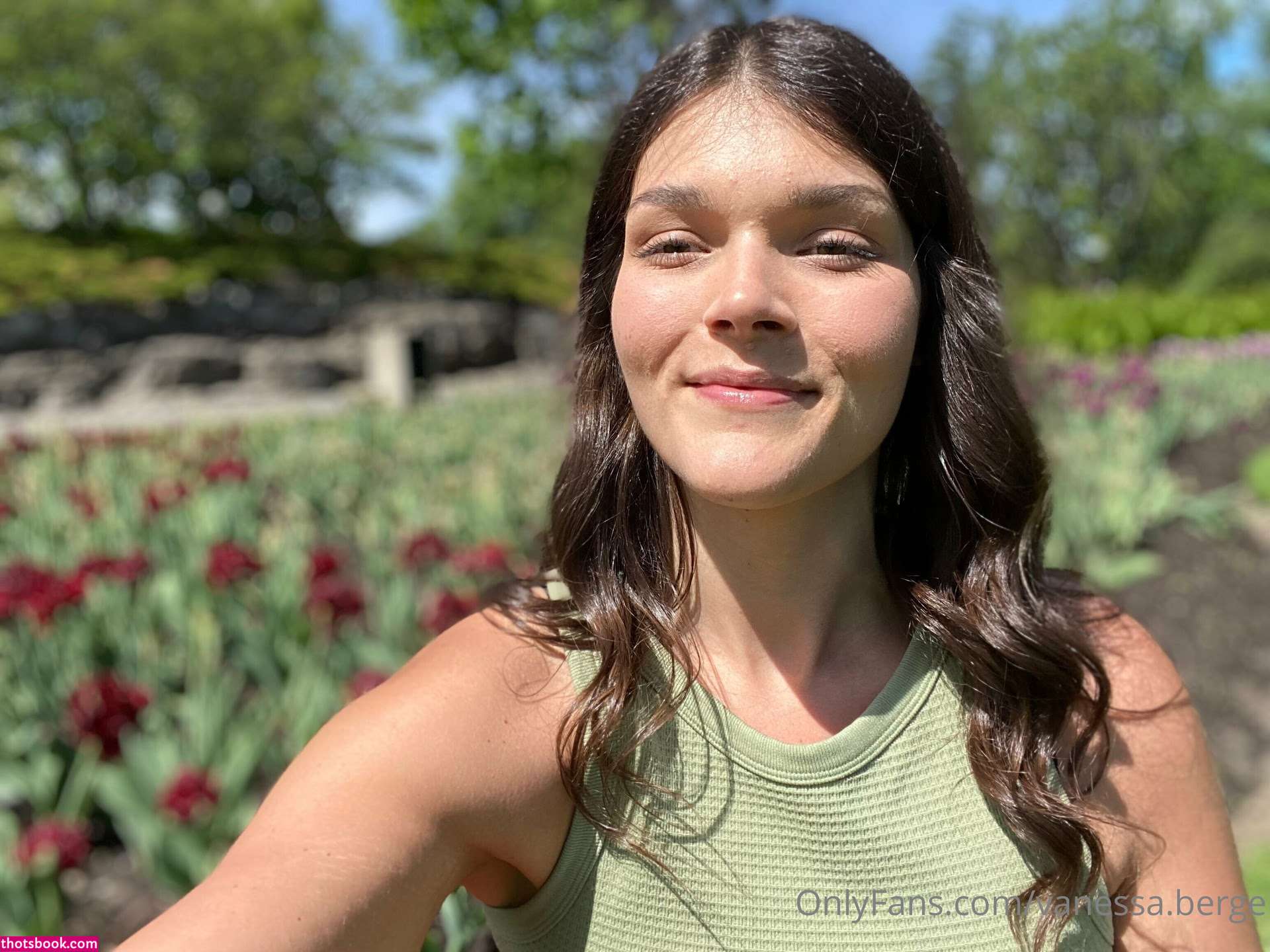 Vanessa Berge Photo #20