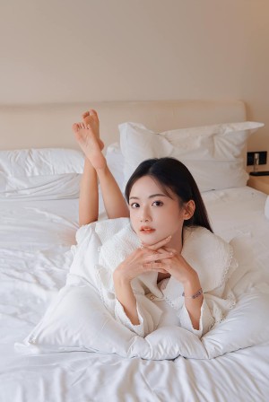 alice821204 Photo #9