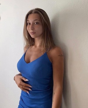 Apoline Perret Photo #15