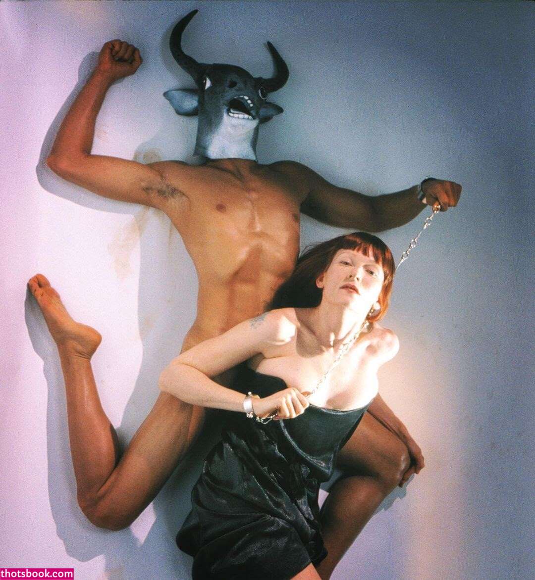 Betony Vernon Photo #27