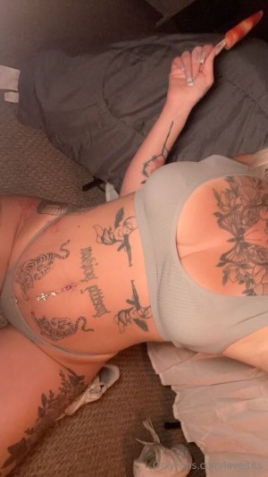 Justice Taylor Photo #5