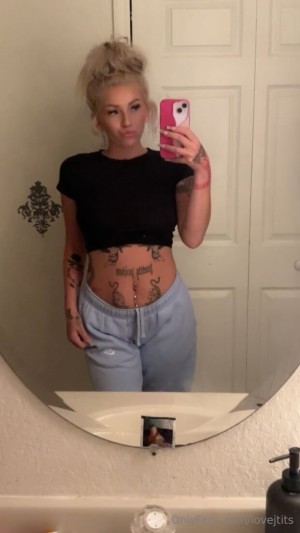 Justice Taylor Photo #12