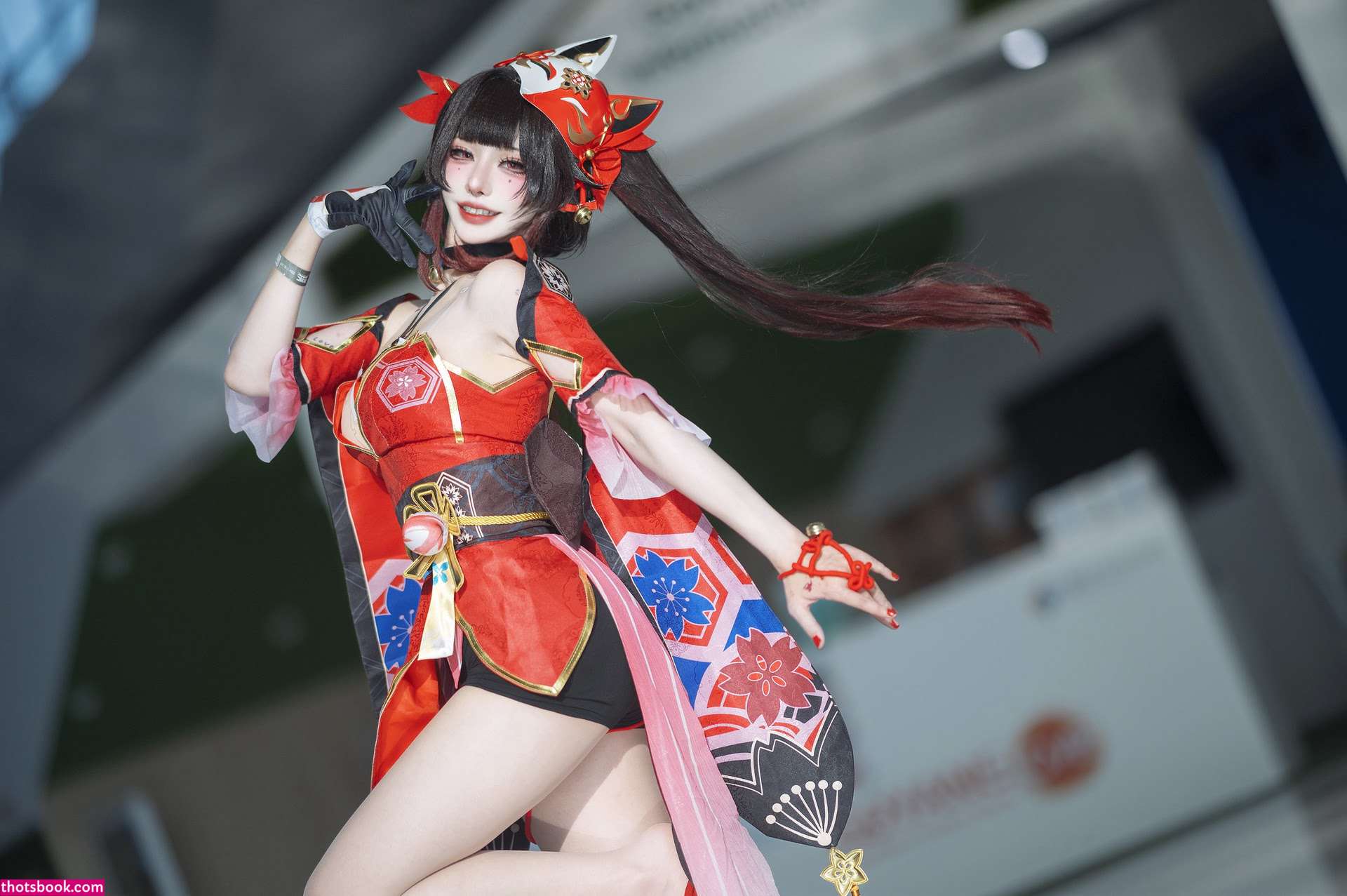 Riri Thisway Photo #7