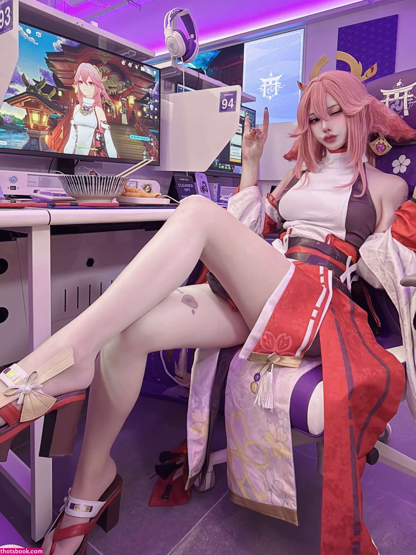 Riri Thisway Photo #13