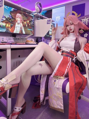 Riri Thisway Photo #13