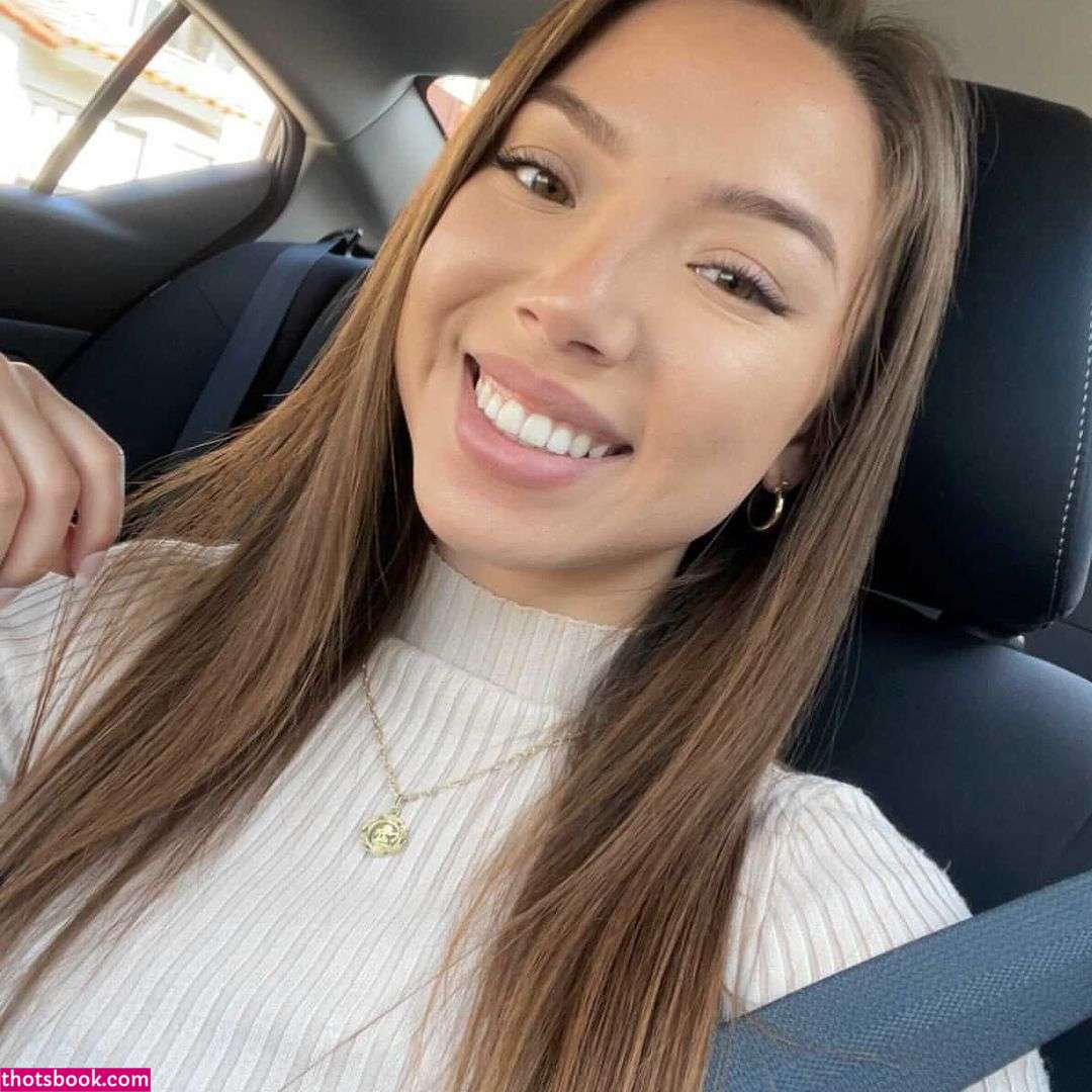 Caroline Vu Photo #21