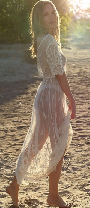 Emily Bishop Photo #15