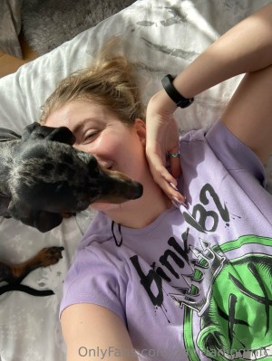 Danidarlingmfc Photo #16