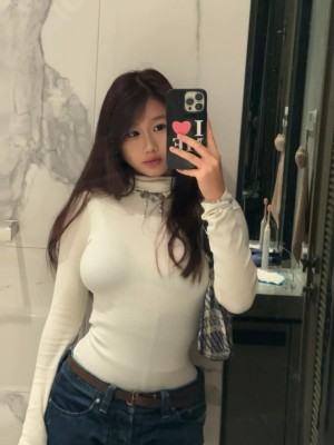 Jodie Cheng Photo #17