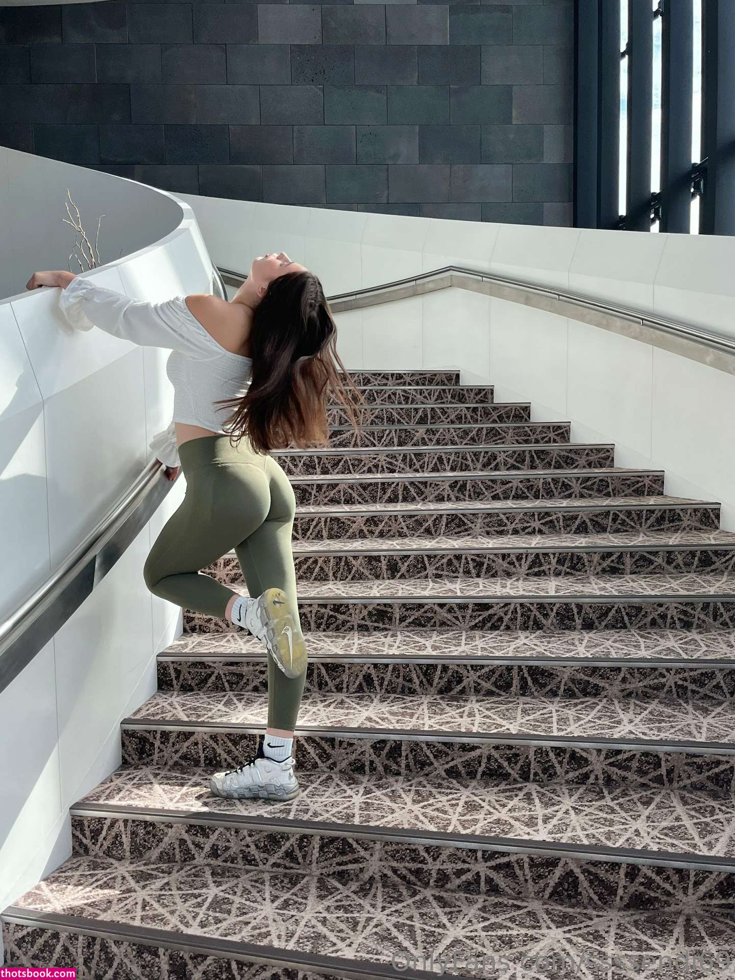 tropicalsandy Photo #5