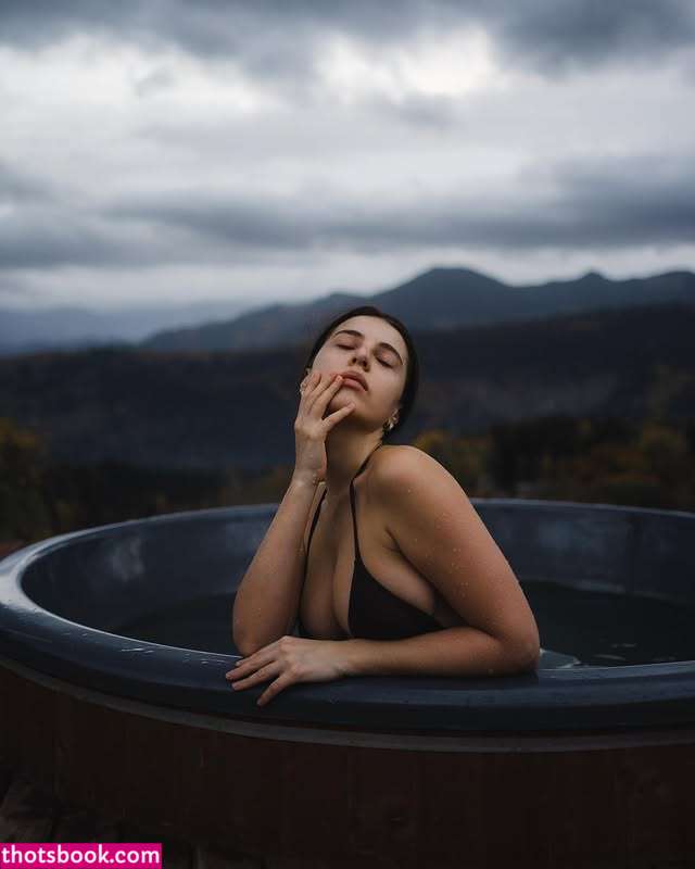 Annastezia Photo #1404266