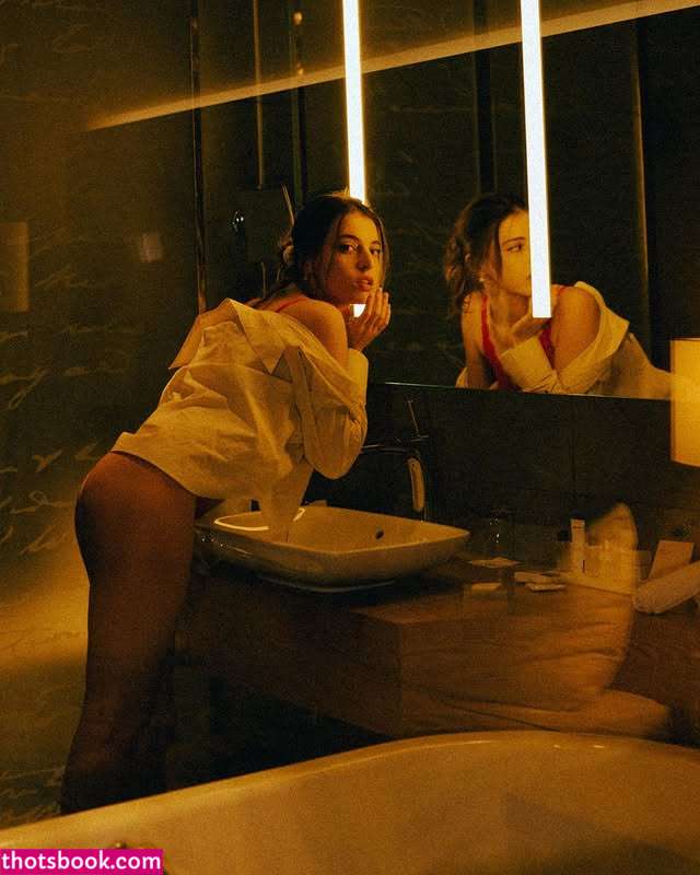 Annastezia Photo #1404273