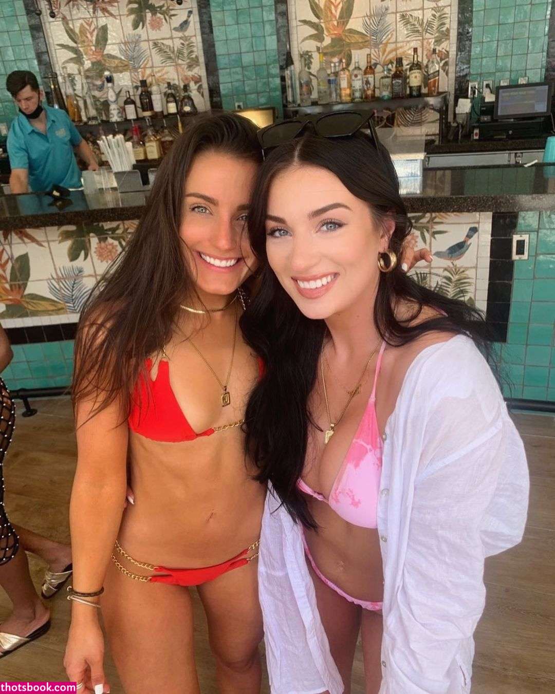 Catherine Taylor Photo #6