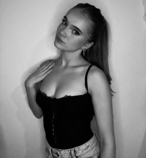 Eden Walsh Photo #11