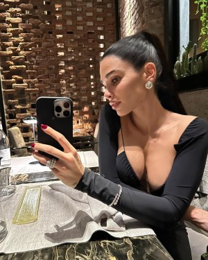 Jovana Djordjevic Photo #4