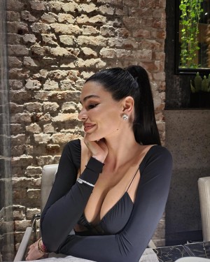 Jovana Djordjevic Photo #6