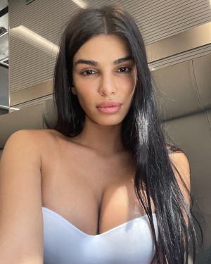 Jovana Djordjevic Photo #13