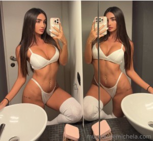 Michela Mucciante Photo #9