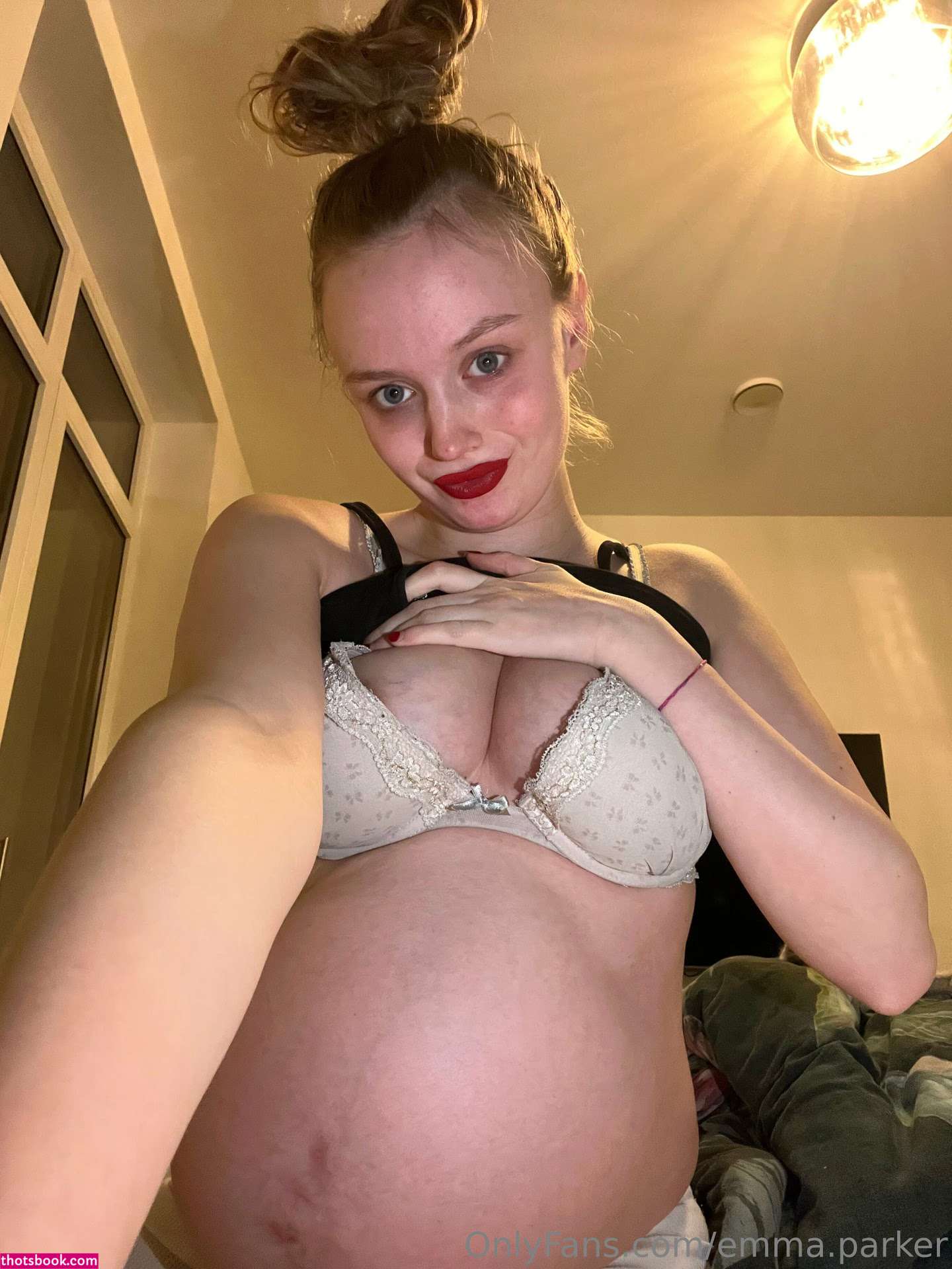 Emma Parker Photo #14