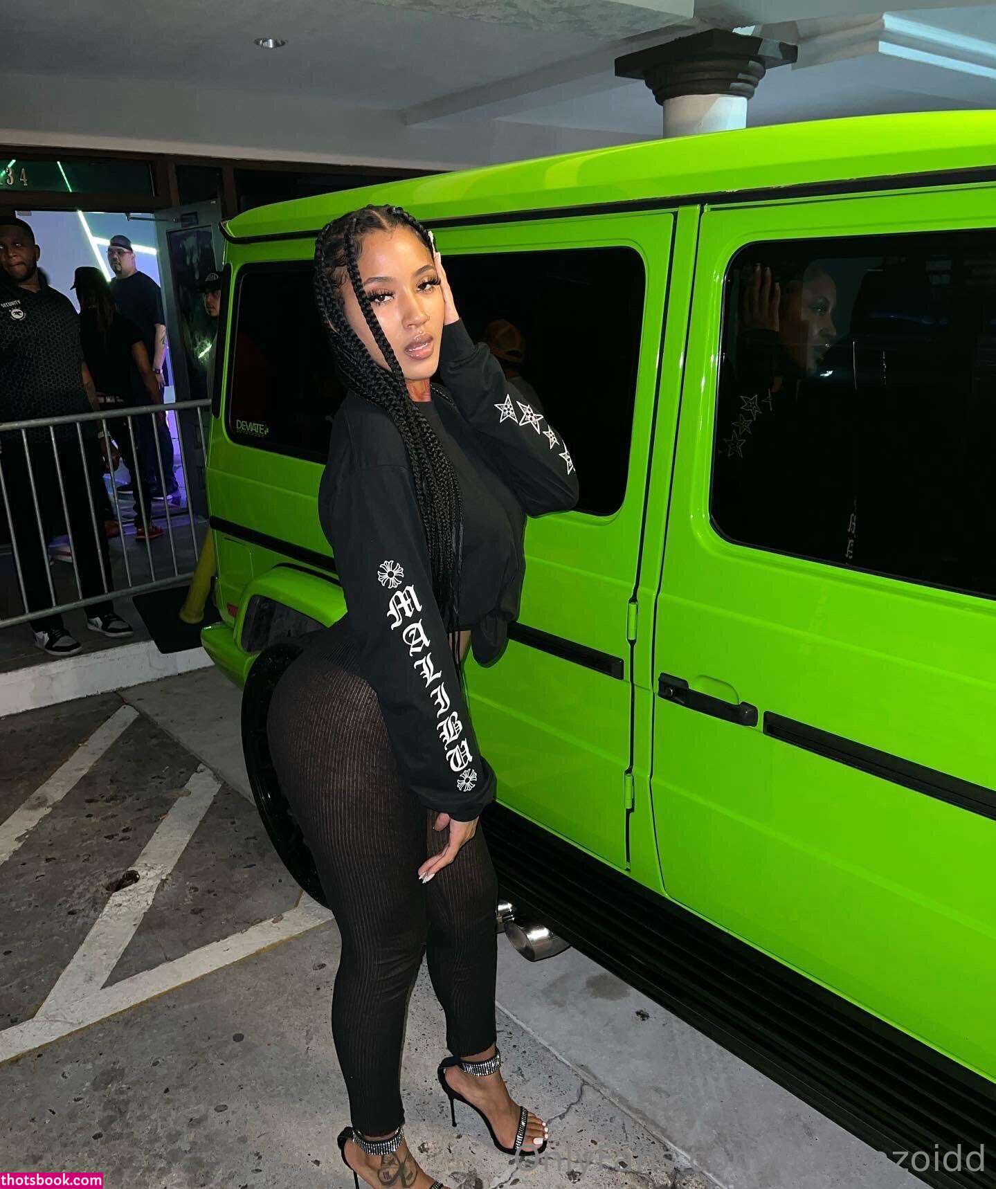 freakazoidd Photo #5