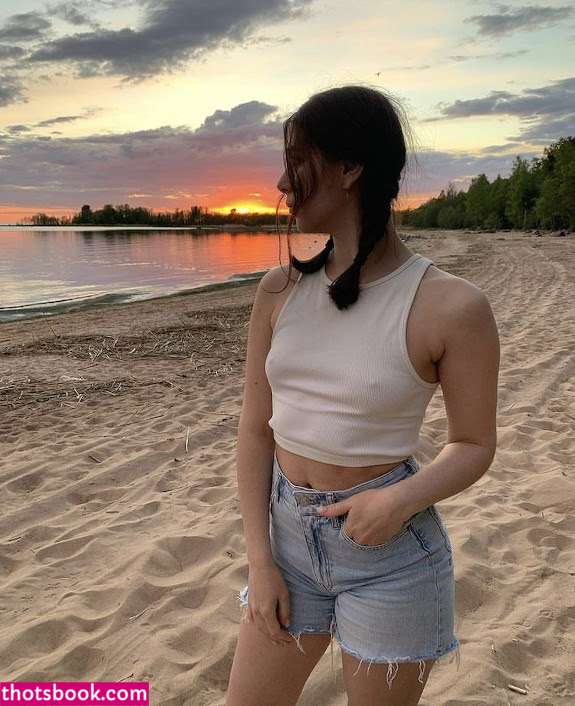 Wonder Carlaa Photo #2