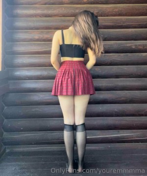 youremmmma Photo #32