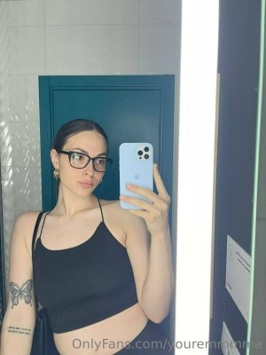 youremmmma Photo #34