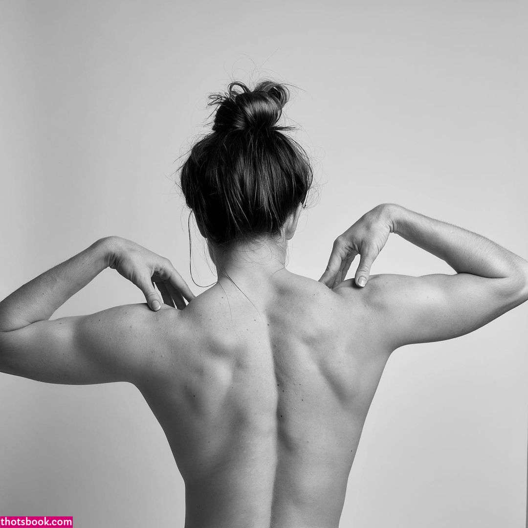 Ana Rodriguez Photo #18