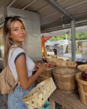 Rosalie Jackson Photo #13