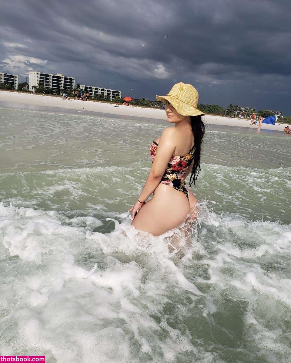 Stefanny Patti Photo #2