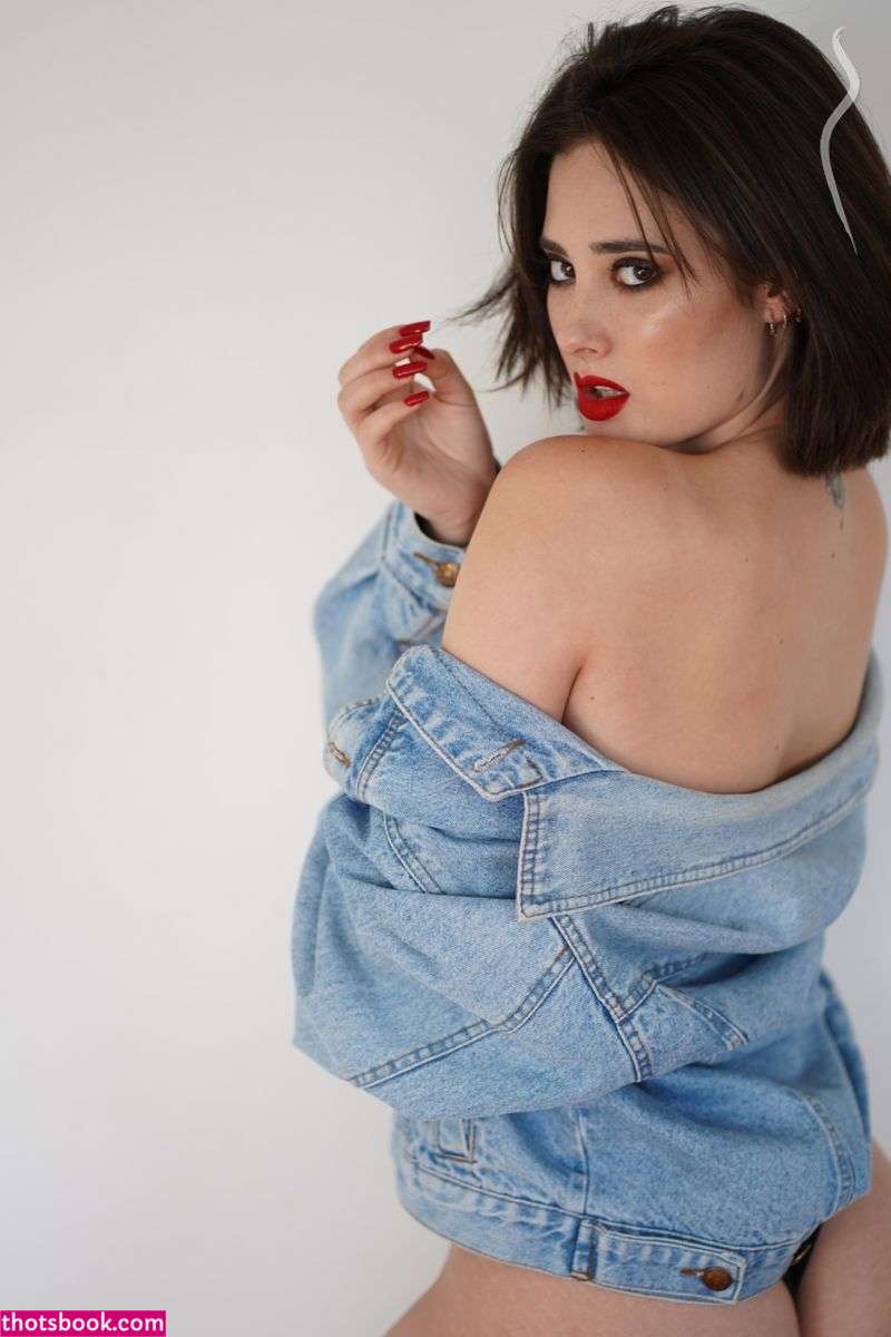 stephaniegnzalez Photo #11